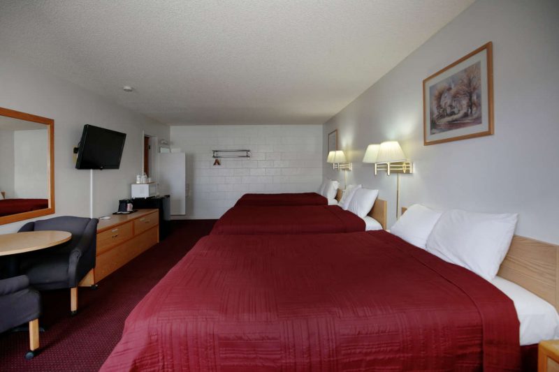 Three Queen Room in Winnemucca